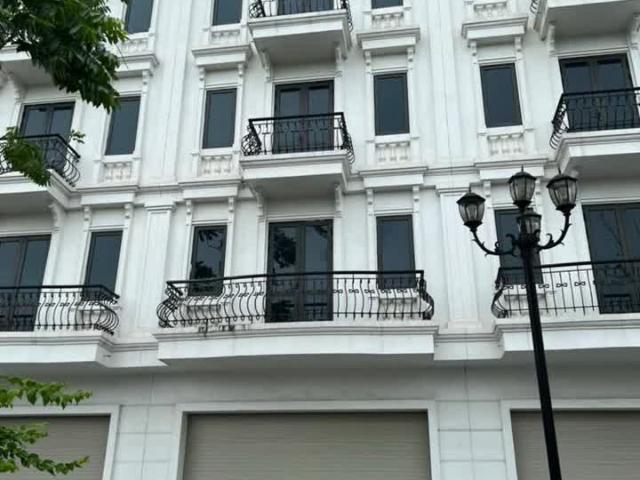 Biệt Thự bán tại Hoàn Kiếm, Hà Nội