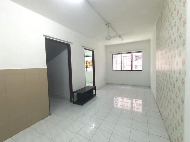 Apartment for sale in Petaling, Damansara Damai