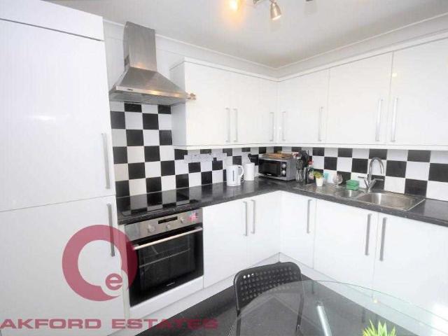 Apartment for rent in Kennington, Greater London