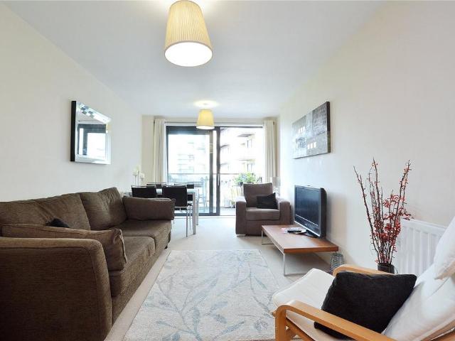 Apartment for rent in Kennington, Greater London