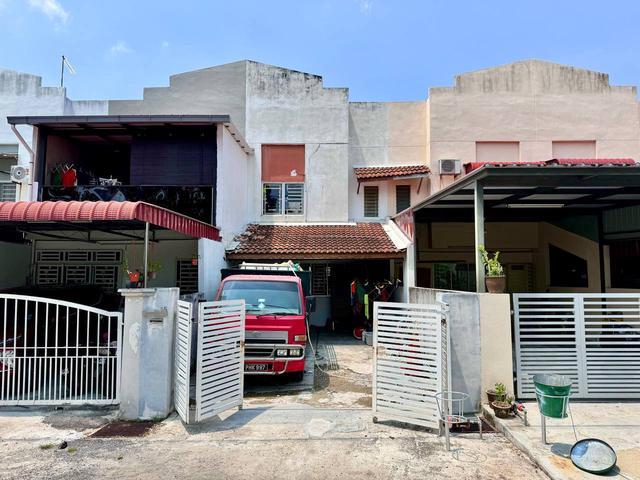 Terraced House for sale in Wellesley, Penang
