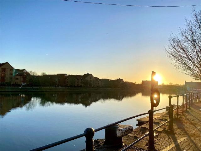 Studio for rent in Cliftonwood, Bristol