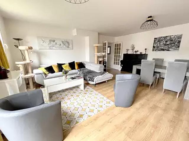 Appartement vente à Mantes-la-Jolie, Houdan