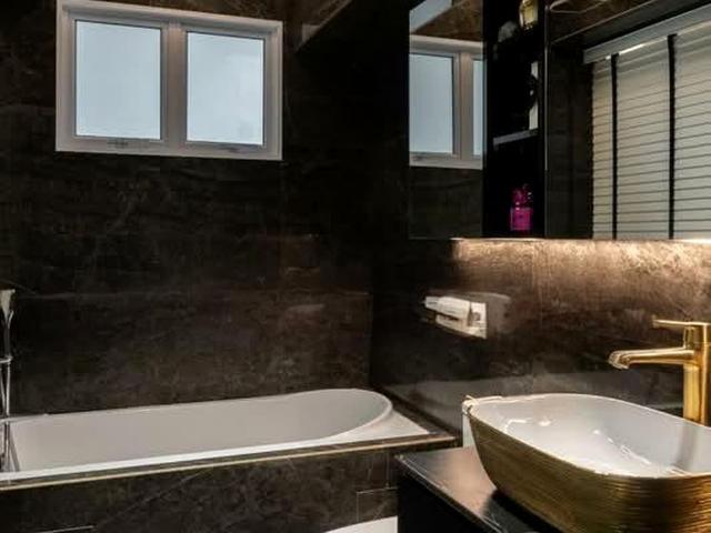 Detached House for sale