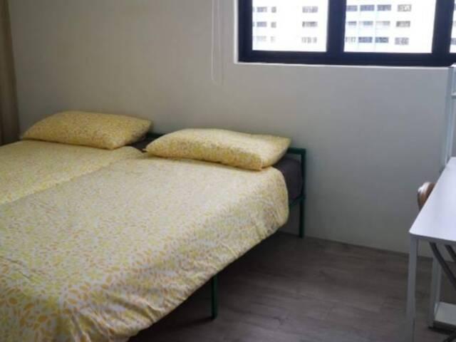 Room for rent