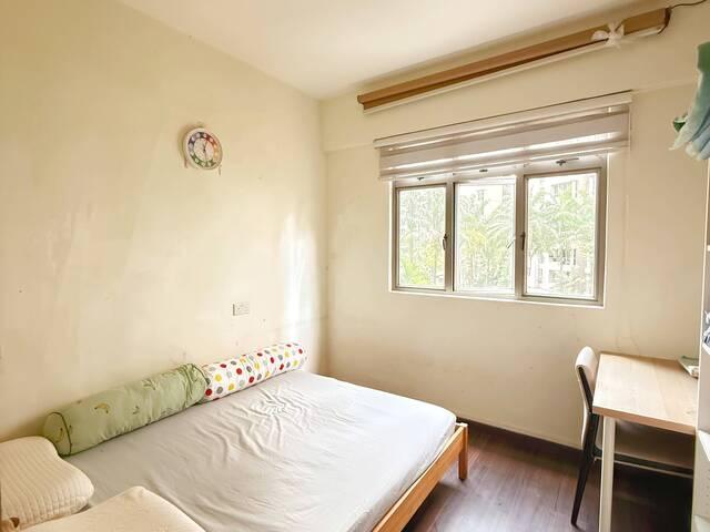 Room for rent