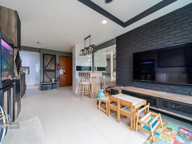 Detached House for sale in Hougang, 19 North East, Hougang