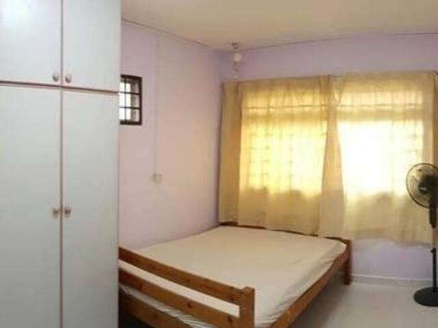 Room for rent in Hougang, 19 North East, Hougang