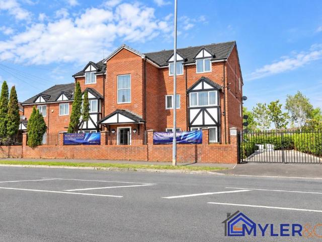 Apartment for rent in Hough Green, Widnes