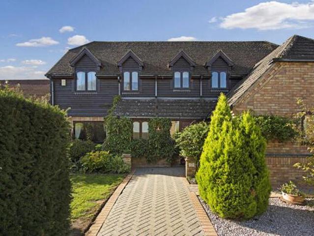 House for sale in Huntingdon