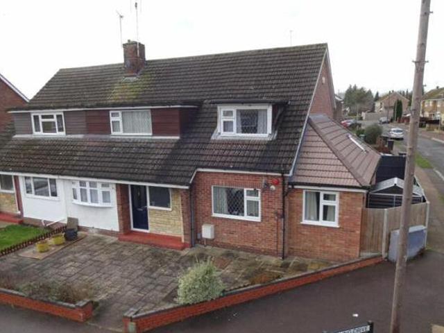 House for sale in Dunstable, Bedfordshire