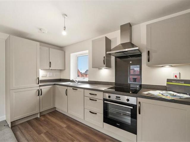 House for rent in Houghton Regis, Central Bedfordshire
