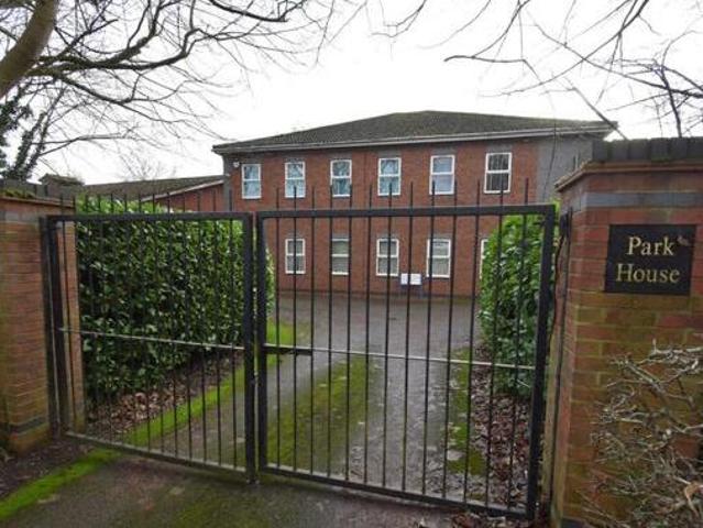 House for sale in Dunstable, Bedfordshire