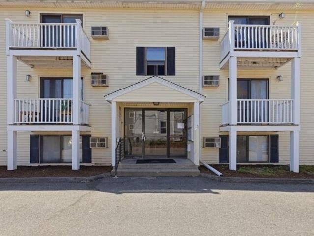 Condo for sale in Worcester, Massachusetts