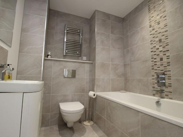 Apartment for rent in The Meadows, Haddon