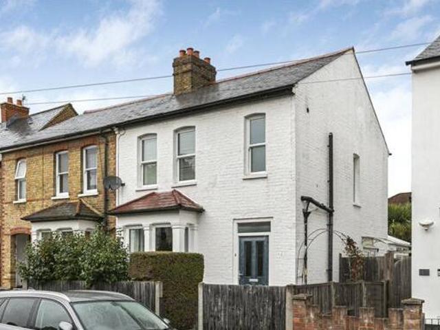 House for sale in Greater London