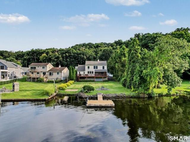 House for sale in Newtown, Connecticut