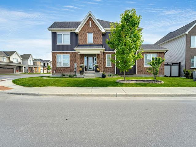 House for sale in Ottawa House for sale in Ottawa