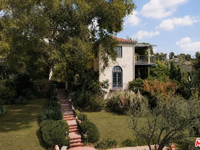 House for sale in Los Angeles, Los Angeles County