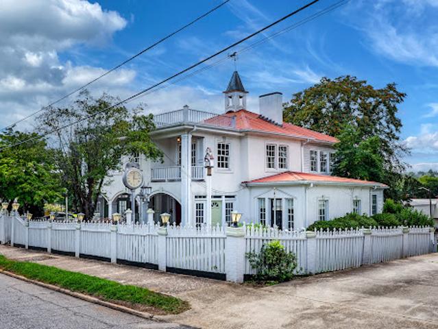 House for sale in Lenoir, North Carolina