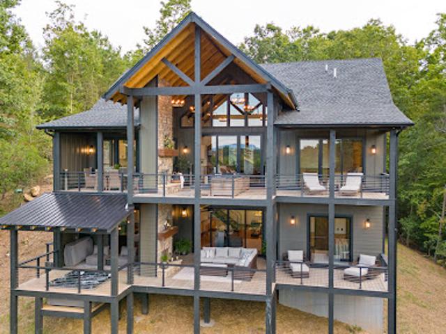 House for sale in Blue Ridge, Georgia