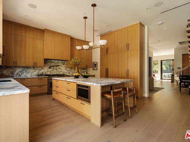 House for sale in Studio City Neighborhood Council District, Canoga Park