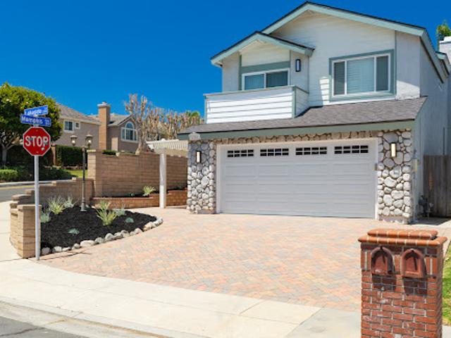 House for sale in Huntington Beach, California