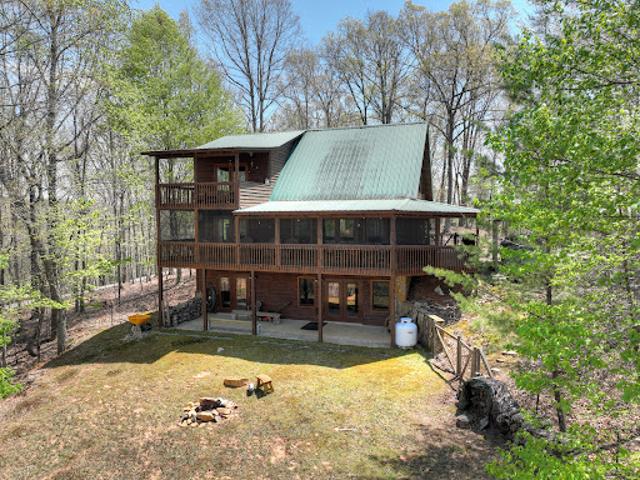 House for sale in Mineral Bluff