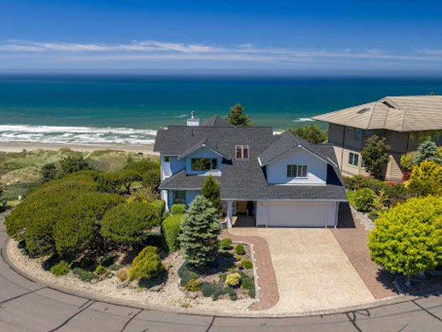 House for sale in Oregonia