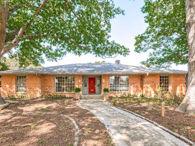 House for sale in Dallas, Texas