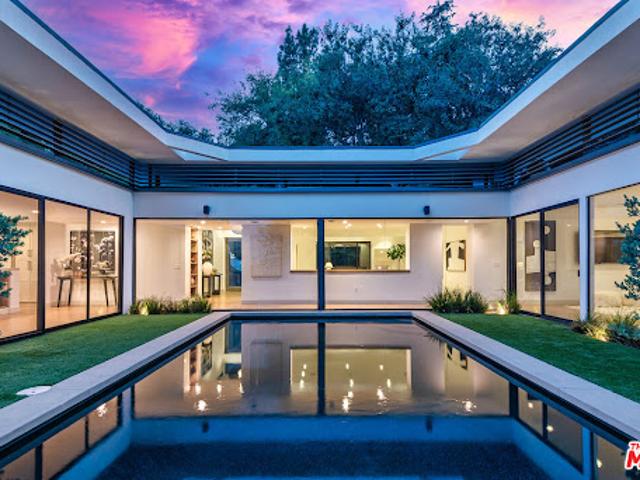 House for sale in Encino Neighborhood Council District, Canoga Park