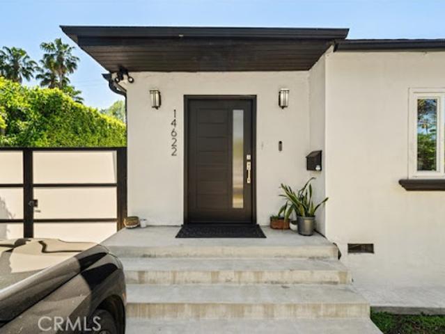 House for sale in Sherman Oaks Neighborhood Council District, Canoga Park