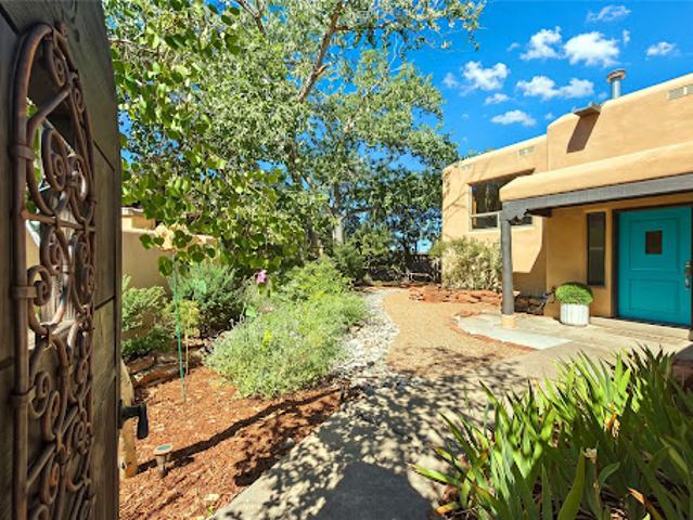 House for sale in Santa Fe, New Mexico