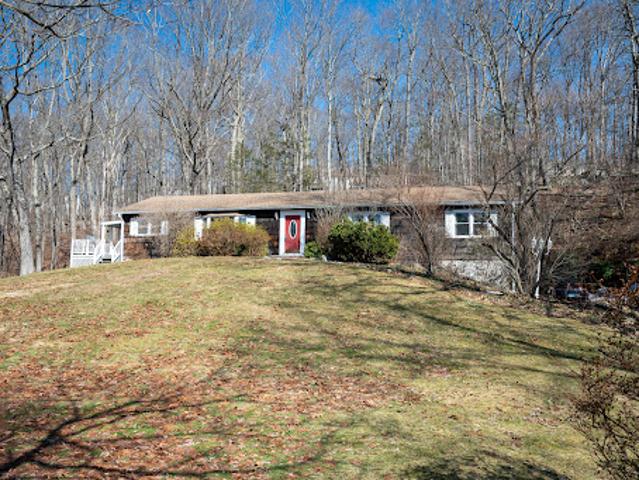 House for sale in Southbury, Connecticut