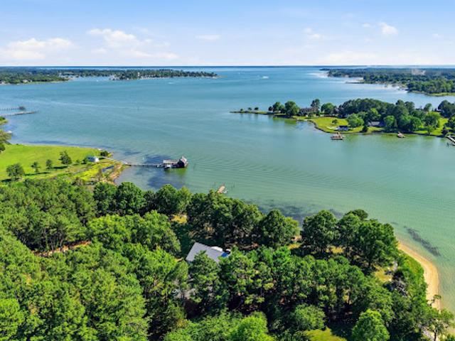 House for sale in Easton, Maryland