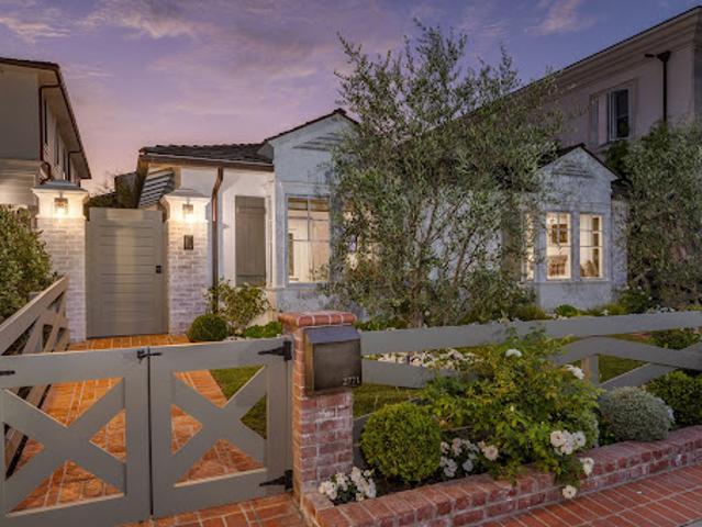 House for sale in Corona Del Mar, California
