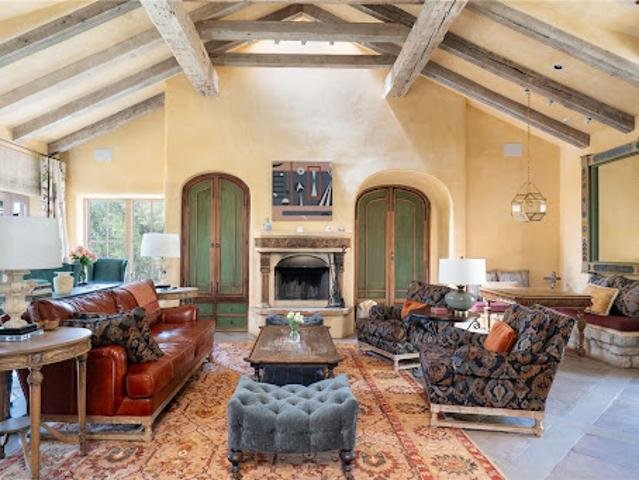House for sale in Santa Fe, New Mexico