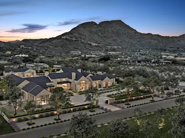 House for sale in Paradise Valley, Arizona