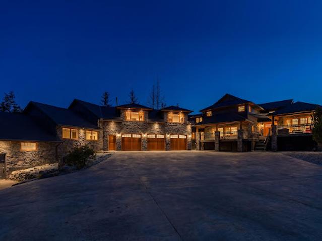 House for sale in Winfield, British Columbia