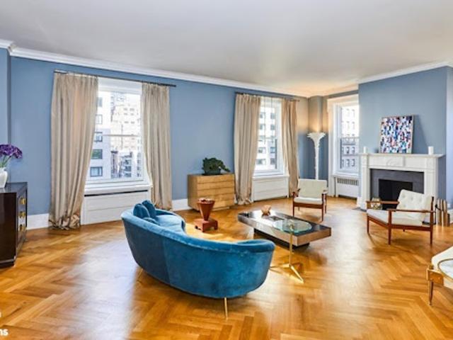 House for sale in Arverne, New York