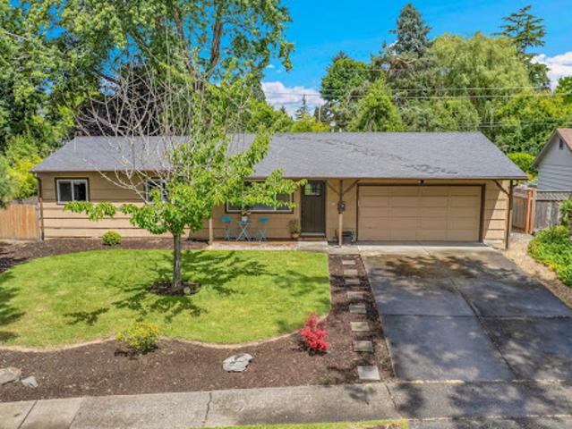 House for sale in Oregonia