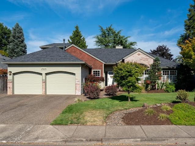 House for sale in Oregonia