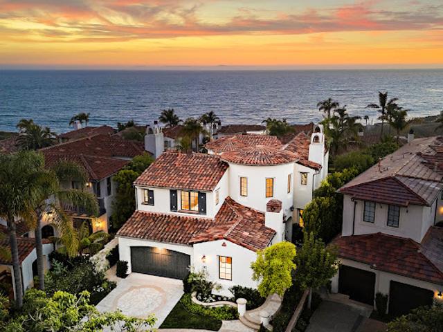 House for sale in Corona Del Mar, California