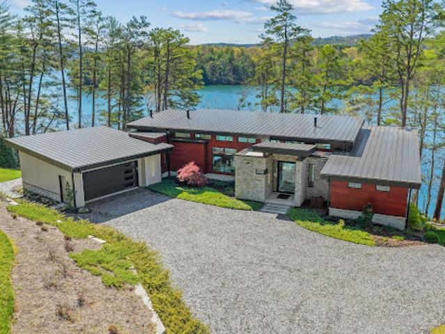 House for sale in Clarkesville, Georgia