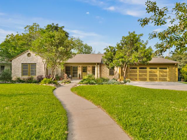 House for sale in Leesville, Texas