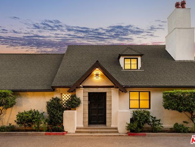House for sale in Canoga Park, California