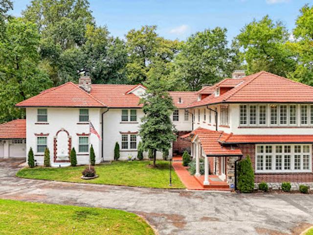 House for sale in Saint Louis