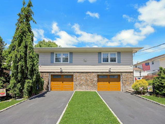 House for sale in Rutherford, New Jersey