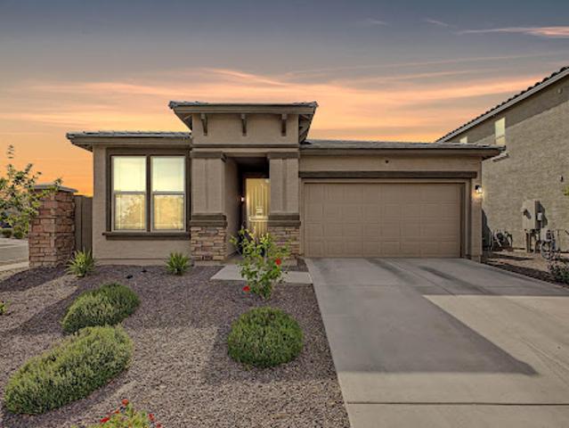 House for sale in Surprise, Arizona
