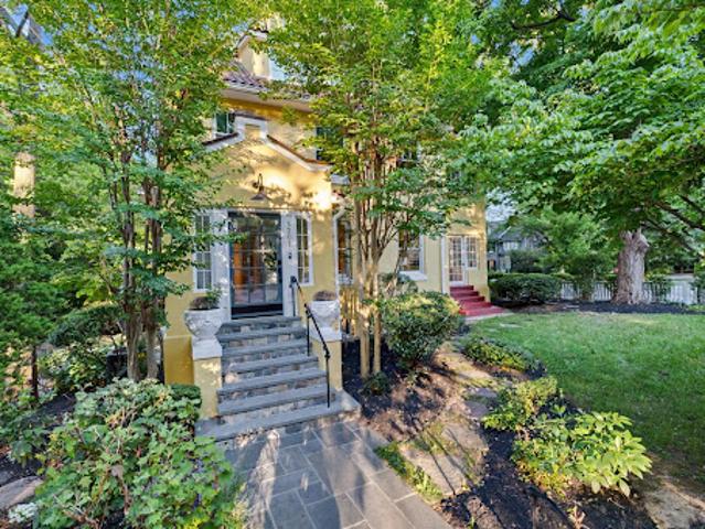 House for sale in Washington, Washington DC